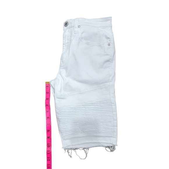 (M) Guess Distressed Moto Shorts Mens) - Picture 6 of 7